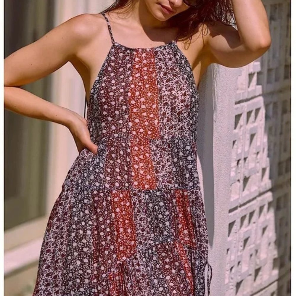 Anthropologie Shirred A-Line Tiered Dress in WIne NWT - Picture 3 of 10